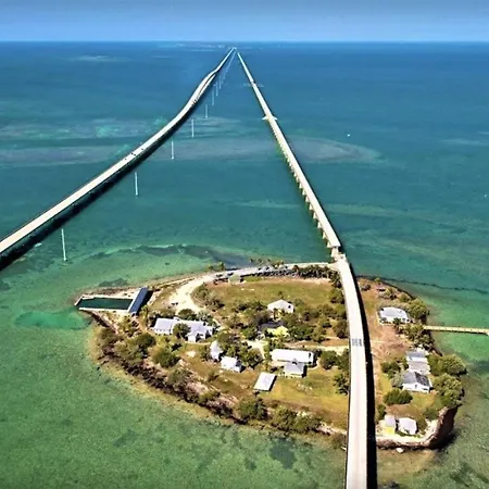 The Florida Keys Treehouse In Marathon, Fl Villa Exterior photo