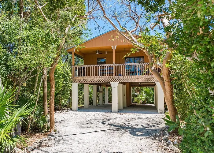 The Florida Keys Treehouse In Marathon, Fl